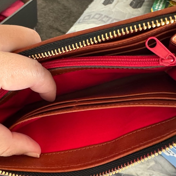 Dooney & Bourke Black Textured Wallet - Picture 8 of 11